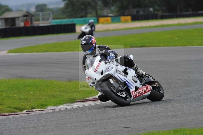 Motorcycle action photographs;cadwell;cadwell park photographs;event digital images;eventdigitalimages;motor racing louth lincolnshire;no limits trackdays;peter wileman photography;trackday;trackday digital images;trackday photos