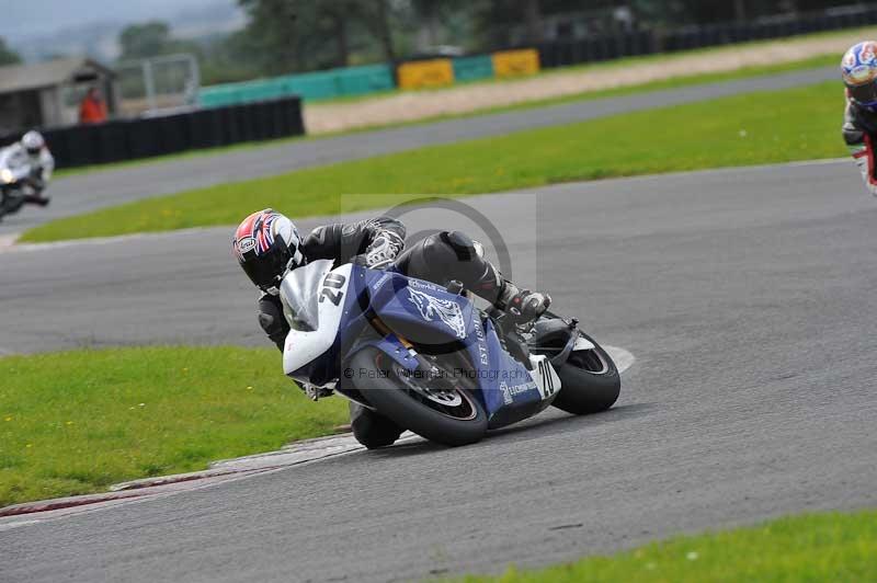 Motorcycle action photographs;cadwell;cadwell park photographs;event digital images;eventdigitalimages;motor racing louth lincolnshire;no limits trackdays;peter wileman photography;trackday;trackday digital images;trackday photos
