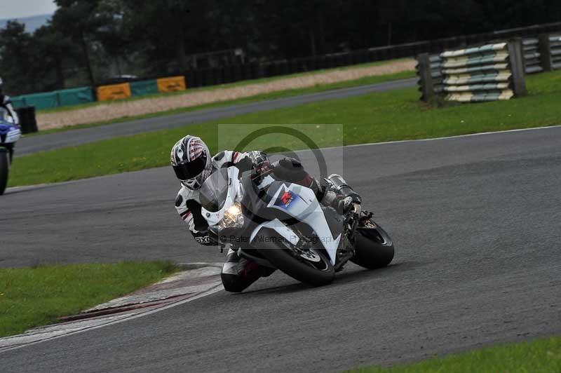 Motorcycle action photographs;cadwell;cadwell park photographs;event digital images;eventdigitalimages;motor racing louth lincolnshire;no limits trackdays;peter wileman photography;trackday;trackday digital images;trackday photos