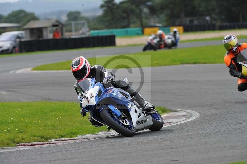 Motorcycle action photographs;cadwell;cadwell park photographs;event digital images;eventdigitalimages;motor racing louth lincolnshire;no limits trackdays;peter wileman photography;trackday;trackday digital images;trackday photos