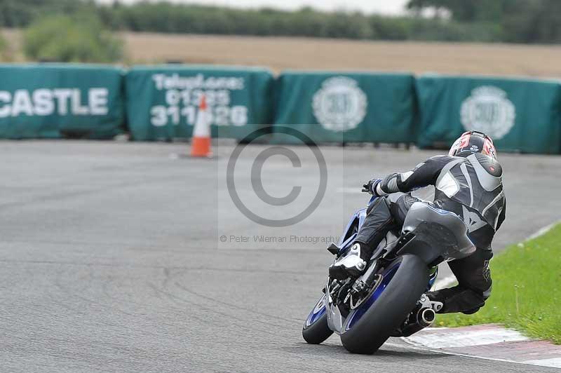 Motorcycle action photographs;cadwell;cadwell park photographs;event digital images;eventdigitalimages;motor racing louth lincolnshire;no limits trackdays;peter wileman photography;trackday;trackday digital images;trackday photos