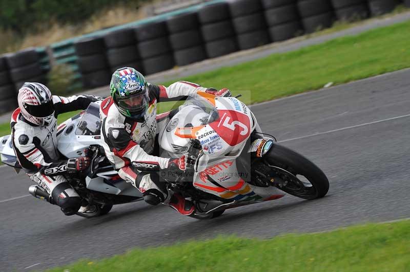 Motorcycle action photographs;cadwell;cadwell park photographs;event digital images;eventdigitalimages;motor racing louth lincolnshire;no limits trackdays;peter wileman photography;trackday;trackday digital images;trackday photos