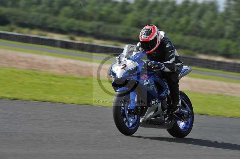 Motorcycle action photographs;cadwell;cadwell park photographs;event digital images;eventdigitalimages;motor racing louth lincolnshire;no limits trackdays;peter wileman photography;trackday;trackday digital images;trackday photos