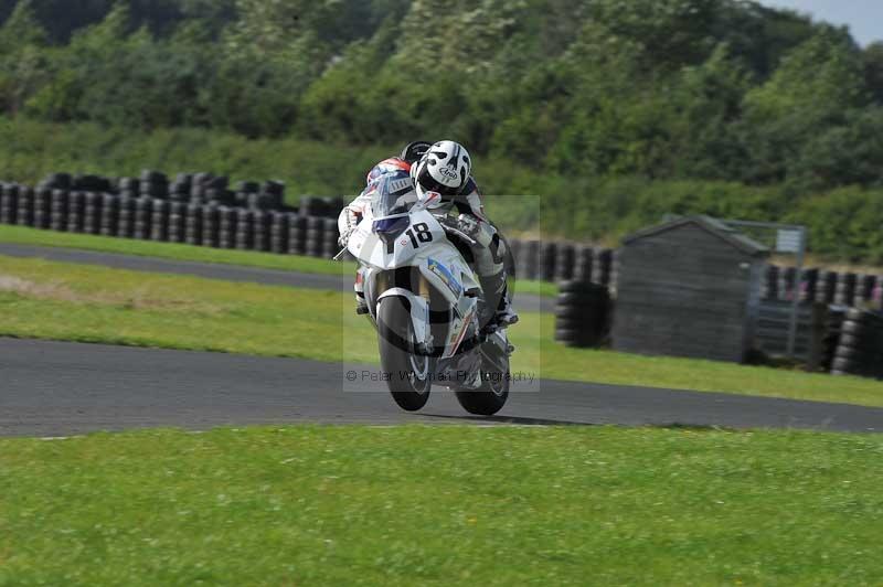 Motorcycle action photographs;cadwell;cadwell park photographs;event digital images;eventdigitalimages;motor racing louth lincolnshire;no limits trackdays;peter wileman photography;trackday;trackday digital images;trackday photos