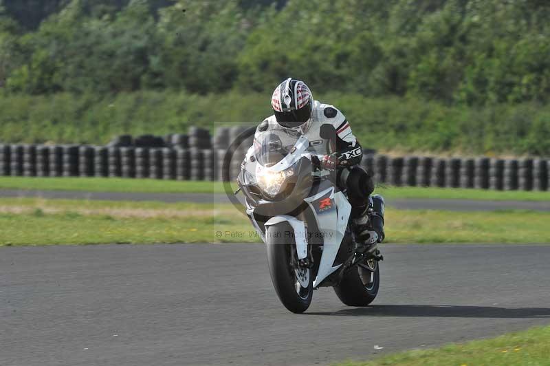 Motorcycle action photographs;cadwell;cadwell park photographs;event digital images;eventdigitalimages;motor racing louth lincolnshire;no limits trackdays;peter wileman photography;trackday;trackday digital images;trackday photos