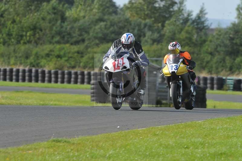 Motorcycle action photographs;cadwell;cadwell park photographs;event digital images;eventdigitalimages;motor racing louth lincolnshire;no limits trackdays;peter wileman photography;trackday;trackday digital images;trackday photos