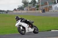 Motorcycle-action-photographs;cadwell;cadwell-park-photographs;event-digital-images;eventdigitalimages;motor-racing-louth-lincolnshire;no-limits-trackdays;peter-wileman-photography;trackday;trackday-digital-images;trackday-photos