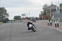 Motorcycle-action-photographs;cadwell;cadwell-park-photographs;event-digital-images;eventdigitalimages;motor-racing-louth-lincolnshire;no-limits-trackdays;peter-wileman-photography;trackday;trackday-digital-images;trackday-photos