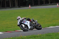 Motorcycle-action-photographs;cadwell;cadwell-park-photographs;event-digital-images;eventdigitalimages;motor-racing-louth-lincolnshire;no-limits-trackdays;peter-wileman-photography;trackday;trackday-digital-images;trackday-photos