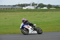Motorcycle-action-photographs;cadwell;cadwell-park-photographs;event-digital-images;eventdigitalimages;motor-racing-louth-lincolnshire;no-limits-trackdays;peter-wileman-photography;trackday;trackday-digital-images;trackday-photos
