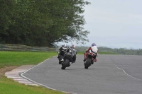 Motorcycle-action-photographs;cadwell;cadwell-park-photographs;event-digital-images;eventdigitalimages;motor-racing-louth-lincolnshire;no-limits-trackdays;peter-wileman-photography;trackday;trackday-digital-images;trackday-photos