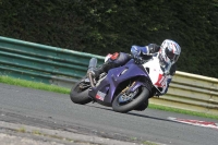 Motorcycle-action-photographs;cadwell;cadwell-park-photographs;event-digital-images;eventdigitalimages;motor-racing-louth-lincolnshire;no-limits-trackdays;peter-wileman-photography;trackday;trackday-digital-images;trackday-photos