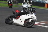 Motorcycle-action-photographs;cadwell;cadwell-park-photographs;event-digital-images;eventdigitalimages;motor-racing-louth-lincolnshire;no-limits-trackdays;peter-wileman-photography;trackday;trackday-digital-images;trackday-photos
