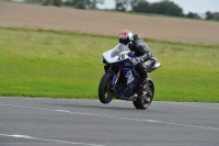 Motorcycle-action-photographs;cadwell;cadwell-park-photographs;event-digital-images;eventdigitalimages;motor-racing-louth-lincolnshire;no-limits-trackdays;peter-wileman-photography;trackday;trackday-digital-images;trackday-photos