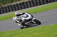 Motorcycle-action-photographs;cadwell;cadwell-park-photographs;event-digital-images;eventdigitalimages;motor-racing-louth-lincolnshire;no-limits-trackdays;peter-wileman-photography;trackday;trackday-digital-images;trackday-photos