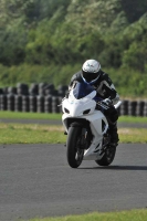 Motorcycle-action-photographs;cadwell;cadwell-park-photographs;event-digital-images;eventdigitalimages;motor-racing-louth-lincolnshire;no-limits-trackdays;peter-wileman-photography;trackday;trackday-digital-images;trackday-photos