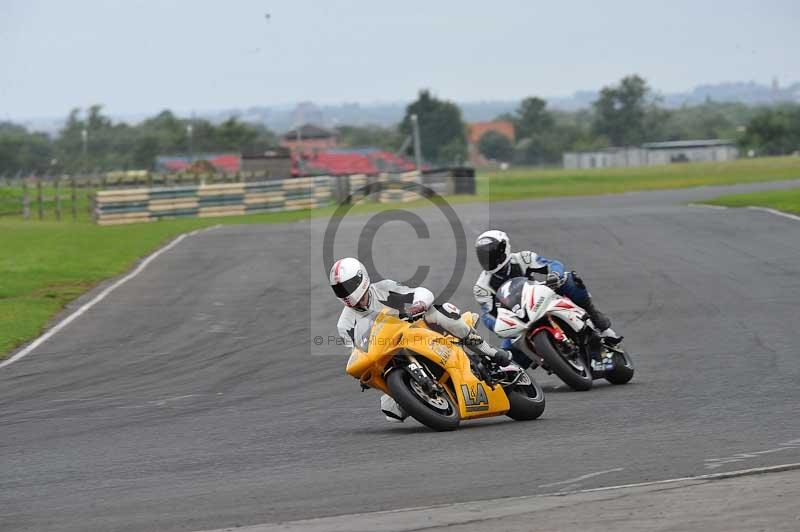 Motorcycle action photographs;cadwell;cadwell park photographs;event digital images;eventdigitalimages;motor racing louth lincolnshire;no limits trackdays;peter wileman photography;trackday;trackday digital images;trackday photos