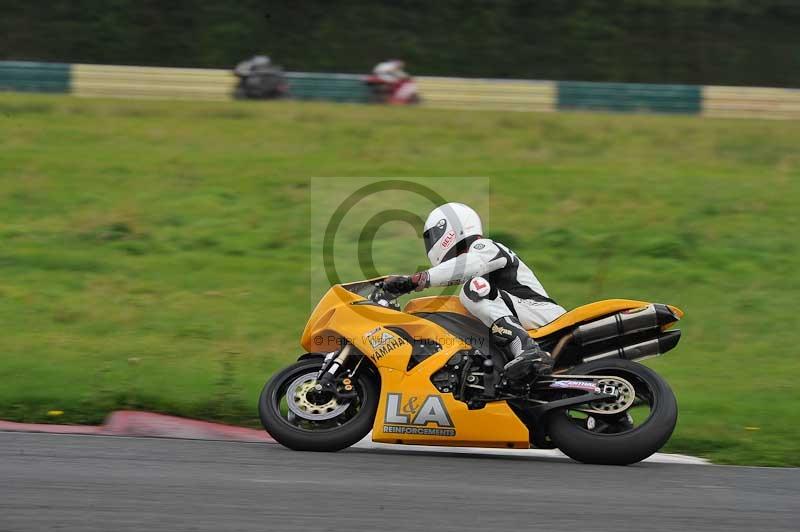 Motorcycle action photographs;cadwell;cadwell park photographs;event digital images;eventdigitalimages;motor racing louth lincolnshire;no limits trackdays;peter wileman photography;trackday;trackday digital images;trackday photos