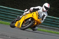 Motorcycle-action-photographs;cadwell;cadwell-park-photographs;event-digital-images;eventdigitalimages;motor-racing-louth-lincolnshire;no-limits-trackdays;peter-wileman-photography;trackday;trackday-digital-images;trackday-photos