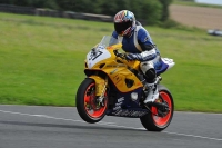 Motorcycle-action-photographs;cadwell;cadwell-park-photographs;event-digital-images;eventdigitalimages;motor-racing-louth-lincolnshire;no-limits-trackdays;peter-wileman-photography;trackday;trackday-digital-images;trackday-photos