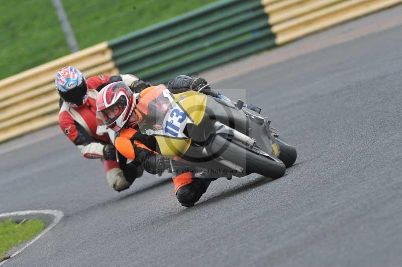 Motorcycle action photographs;cadwell;cadwell park photographs;event digital images;eventdigitalimages;motor racing louth lincolnshire;no limits trackdays;peter wileman photography;trackday;trackday digital images;trackday photos
