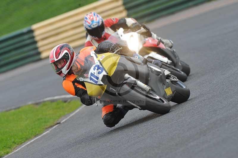 Motorcycle action photographs;cadwell;cadwell park photographs;event digital images;eventdigitalimages;motor racing louth lincolnshire;no limits trackdays;peter wileman photography;trackday;trackday digital images;trackday photos