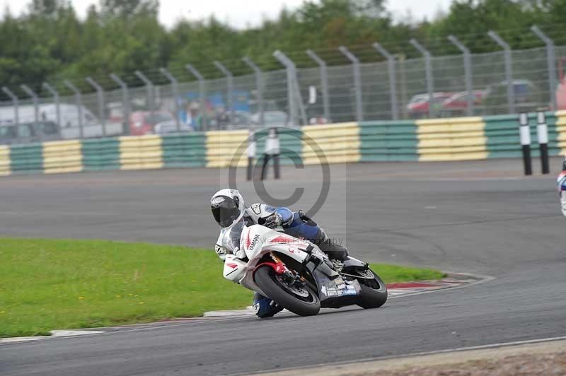 Motorcycle action photographs;cadwell;cadwell park photographs;event digital images;eventdigitalimages;motor racing louth lincolnshire;no limits trackdays;peter wileman photography;trackday;trackday digital images;trackday photos