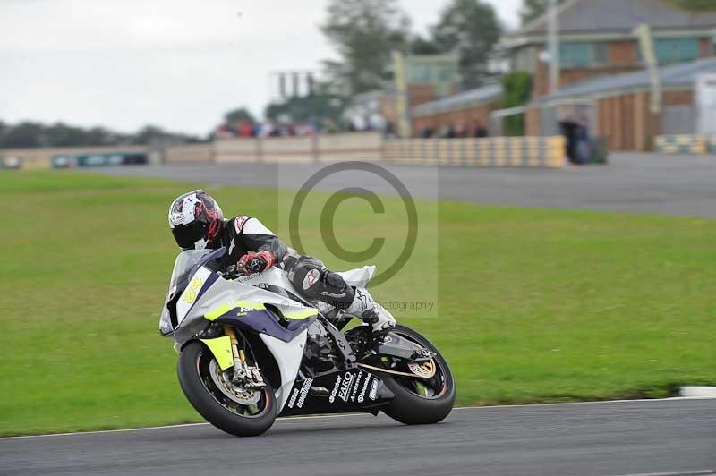 Motorcycle action photographs;cadwell;cadwell park photographs;event digital images;eventdigitalimages;motor racing louth lincolnshire;no limits trackdays;peter wileman photography;trackday;trackday digital images;trackday photos