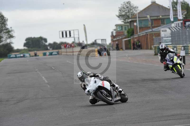 Motorcycle action photographs;cadwell;cadwell park photographs;event digital images;eventdigitalimages;motor racing louth lincolnshire;no limits trackdays;peter wileman photography;trackday;trackday digital images;trackday photos