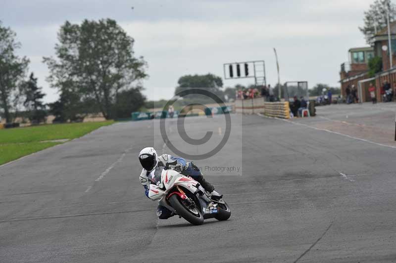 Motorcycle action photographs;cadwell;cadwell park photographs;event digital images;eventdigitalimages;motor racing louth lincolnshire;no limits trackdays;peter wileman photography;trackday;trackday digital images;trackday photos