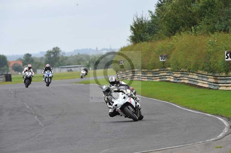 Motorcycle action photographs;cadwell;cadwell park photographs;event digital images;eventdigitalimages;motor racing louth lincolnshire;no limits trackdays;peter wileman photography;trackday;trackday digital images;trackday photos