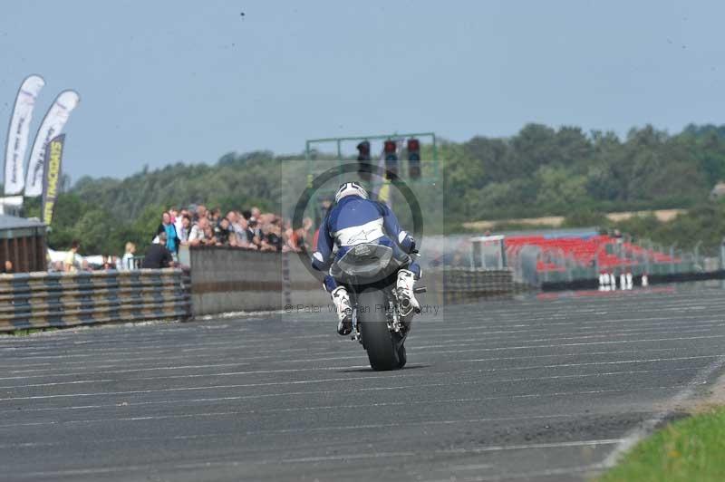 Motorcycle action photographs;cadwell;cadwell park photographs;event digital images;eventdigitalimages;motor racing louth lincolnshire;no limits trackdays;peter wileman photography;trackday;trackday digital images;trackday photos