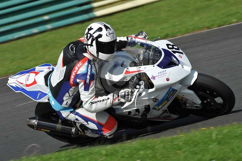 Motorcycle action photographs;cadwell;cadwell park photographs;event digital images;eventdigitalimages;motor racing louth lincolnshire;no limits trackdays;peter wileman photography;trackday;trackday digital images;trackday photos