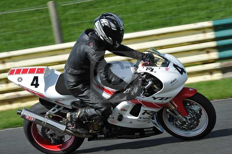 Motorcycle action photographs;cadwell;cadwell park photographs;event digital images;eventdigitalimages;motor racing louth lincolnshire;no limits trackdays;peter wileman photography;trackday;trackday digital images;trackday photos