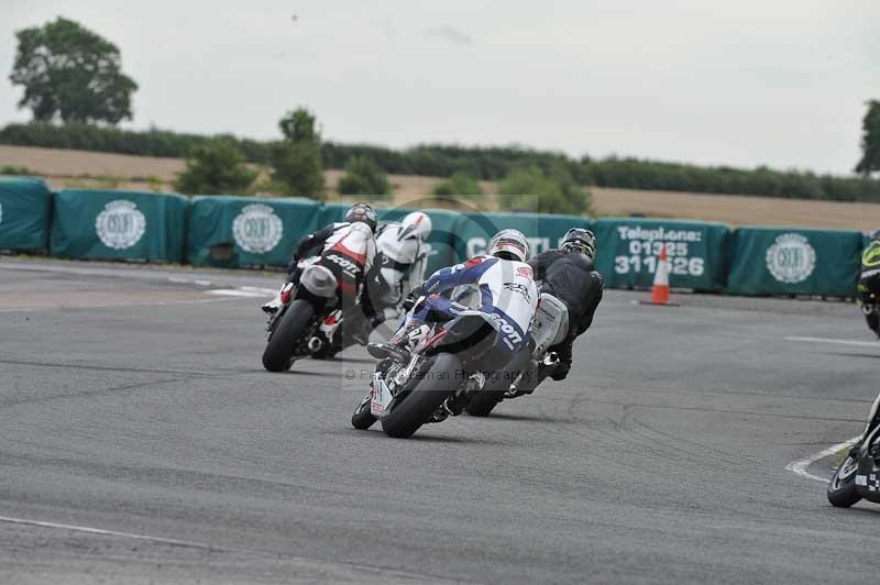 Motorcycle action photographs;cadwell;cadwell park photographs;event digital images;eventdigitalimages;motor racing louth lincolnshire;no limits trackdays;peter wileman photography;trackday;trackday digital images;trackday photos