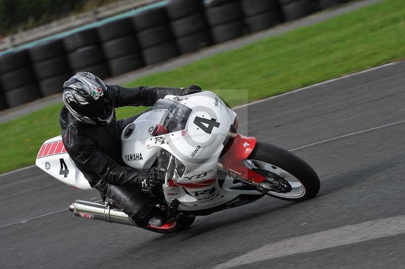 Motorcycle action photographs;cadwell;cadwell park photographs;event digital images;eventdigitalimages;motor racing louth lincolnshire;no limits trackdays;peter wileman photography;trackday;trackday digital images;trackday photos