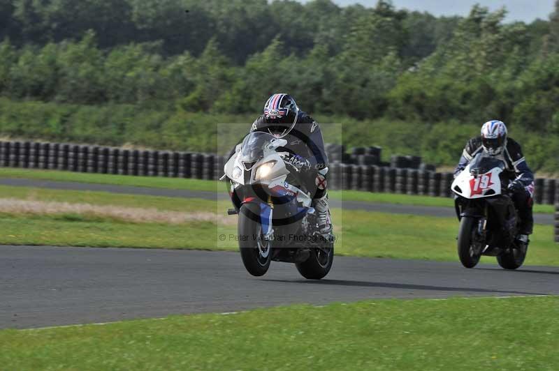 Motorcycle action photographs;cadwell;cadwell park photographs;event digital images;eventdigitalimages;motor racing louth lincolnshire;no limits trackdays;peter wileman photography;trackday;trackday digital images;trackday photos