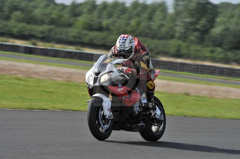 Motorcycle action photographs;cadwell;cadwell park photographs;event digital images;eventdigitalimages;motor racing louth lincolnshire;no limits trackdays;peter wileman photography;trackday;trackday digital images;trackday photos