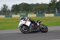 Motorcycle-action-photographs;cadwell;cadwell-park-photographs;event-digital-images;eventdigitalimages;motor-racing-louth-lincolnshire;no-limits-trackdays;peter-wileman-photography;trackday;trackday-digital-images;trackday-photos