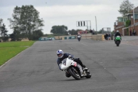 Motorcycle-action-photographs;cadwell;cadwell-park-photographs;event-digital-images;eventdigitalimages;motor-racing-louth-lincolnshire;no-limits-trackdays;peter-wileman-photography;trackday;trackday-digital-images;trackday-photos