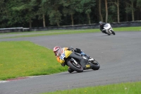 Motorcycle-action-photographs;cadwell;cadwell-park-photographs;event-digital-images;eventdigitalimages;motor-racing-louth-lincolnshire;no-limits-trackdays;peter-wileman-photography;trackday;trackday-digital-images;trackday-photos