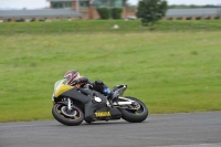 Motorcycle-action-photographs;cadwell;cadwell-park-photographs;event-digital-images;eventdigitalimages;motor-racing-louth-lincolnshire;no-limits-trackdays;peter-wileman-photography;trackday;trackday-digital-images;trackday-photos