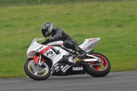 Motorcycle-action-photographs;cadwell;cadwell-park-photographs;event-digital-images;eventdigitalimages;motor-racing-louth-lincolnshire;no-limits-trackdays;peter-wileman-photography;trackday;trackday-digital-images;trackday-photos