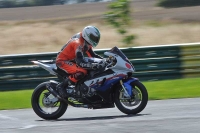 Motorcycle-action-photographs;cadwell;cadwell-park-photographs;event-digital-images;eventdigitalimages;motor-racing-louth-lincolnshire;no-limits-trackdays;peter-wileman-photography;trackday;trackday-digital-images;trackday-photos