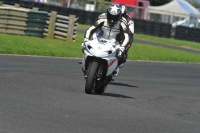 Motorcycle-action-photographs;cadwell;cadwell-park-photographs;event-digital-images;eventdigitalimages;motor-racing-louth-lincolnshire;no-limits-trackdays;peter-wileman-photography;trackday;trackday-digital-images;trackday-photos