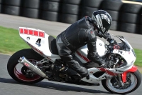 Motorcycle-action-photographs;cadwell;cadwell-park-photographs;event-digital-images;eventdigitalimages;motor-racing-louth-lincolnshire;no-limits-trackdays;peter-wileman-photography;trackday;trackday-digital-images;trackday-photos