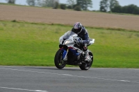 Motorcycle-action-photographs;cadwell;cadwell-park-photographs;event-digital-images;eventdigitalimages;motor-racing-louth-lincolnshire;no-limits-trackdays;peter-wileman-photography;trackday;trackday-digital-images;trackday-photos