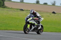 Motorcycle-action-photographs;cadwell;cadwell-park-photographs;event-digital-images;eventdigitalimages;motor-racing-louth-lincolnshire;no-limits-trackdays;peter-wileman-photography;trackday;trackday-digital-images;trackday-photos