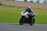 Motorcycle-action-photographs;cadwell;cadwell-park-photographs;event-digital-images;eventdigitalimages;motor-racing-louth-lincolnshire;no-limits-trackdays;peter-wileman-photography;trackday;trackday-digital-images;trackday-photos