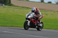 Motorcycle-action-photographs;cadwell;cadwell-park-photographs;event-digital-images;eventdigitalimages;motor-racing-louth-lincolnshire;no-limits-trackdays;peter-wileman-photography;trackday;trackday-digital-images;trackday-photos